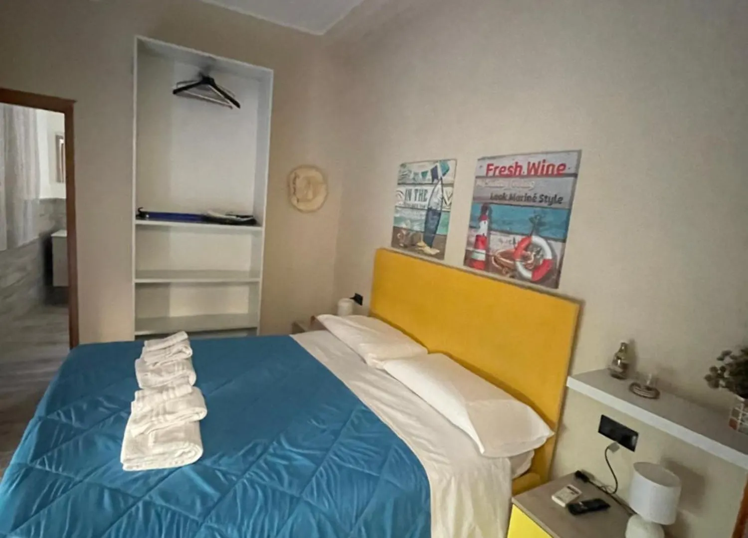 Fronte Mare Arenella Bed and Breakfast Palermo 0*,  Italia