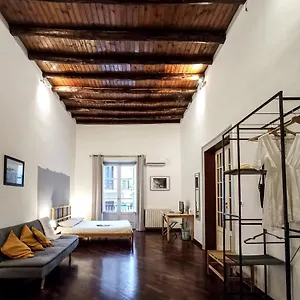 ** Bed & Breakfast Bandiera 77 Italia